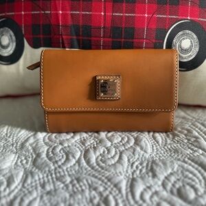 Dooney & Bourke Tan Wallet with Leather Material and Gold-Toned Hardware